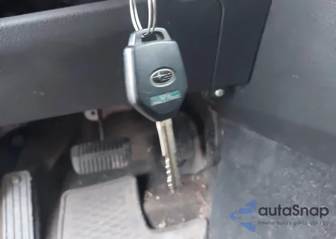 2014 Subaru Impreza 2.0I Premium из США, поврежденный, VIN JF1GPAD65E8282536